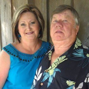 Meet your Posher, Glenda digger